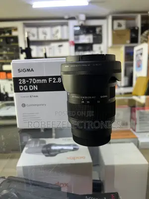 Sigma 28-70mm F/2.8 DG DN Contemporary Lens for Sony
