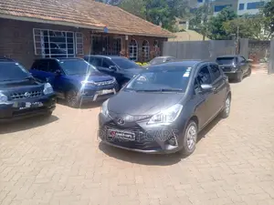 Toyota Vitz 2019 Gray