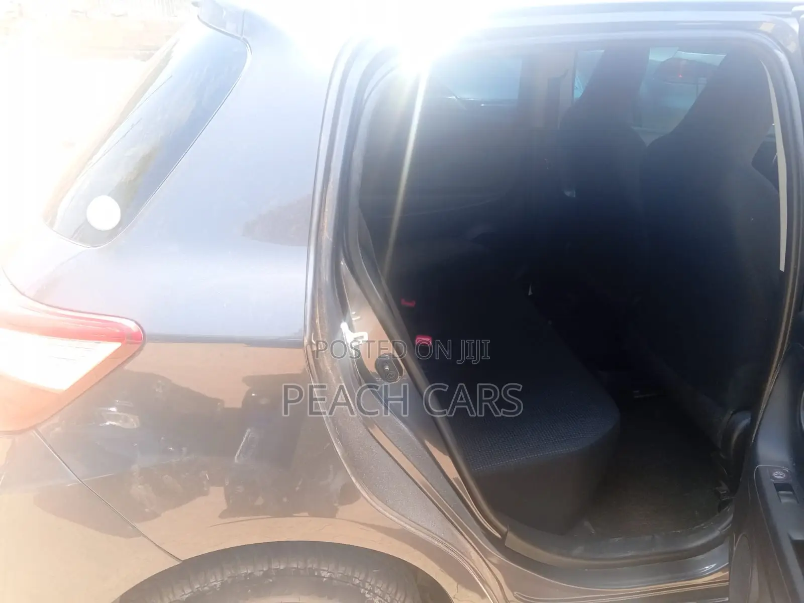 Toyota Vitz 2019 Gray