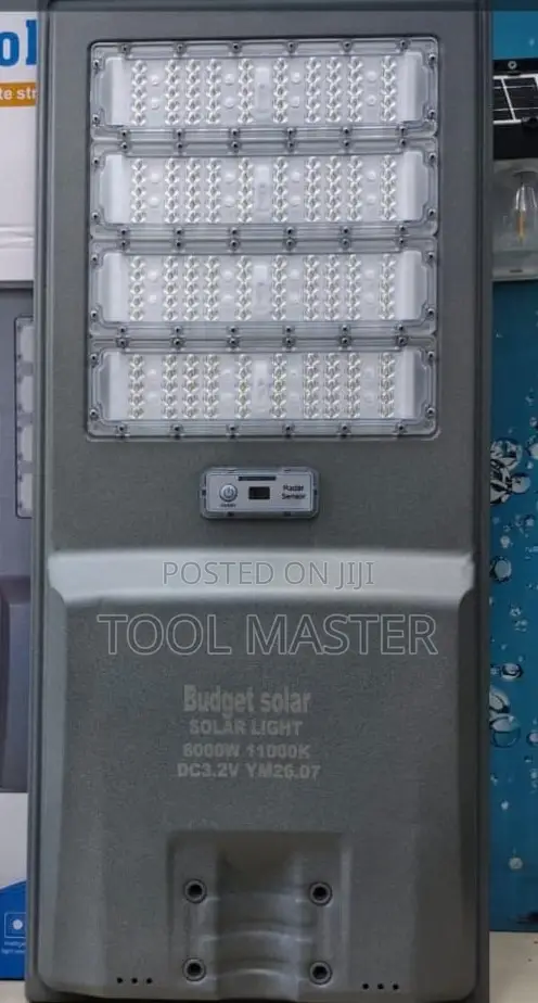 Budget Solar Street Light 8000w/48,000mAh Dusk to Dawn Street Light