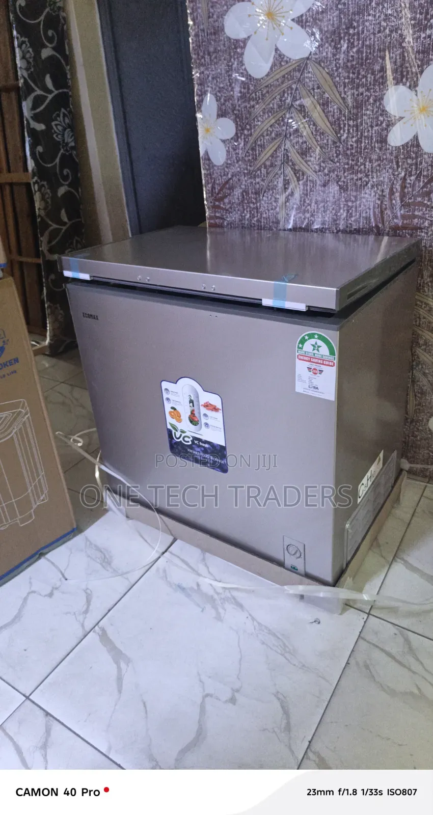 Ecomax 219L Freezer,Large Capacity Chest / Deep Freezer