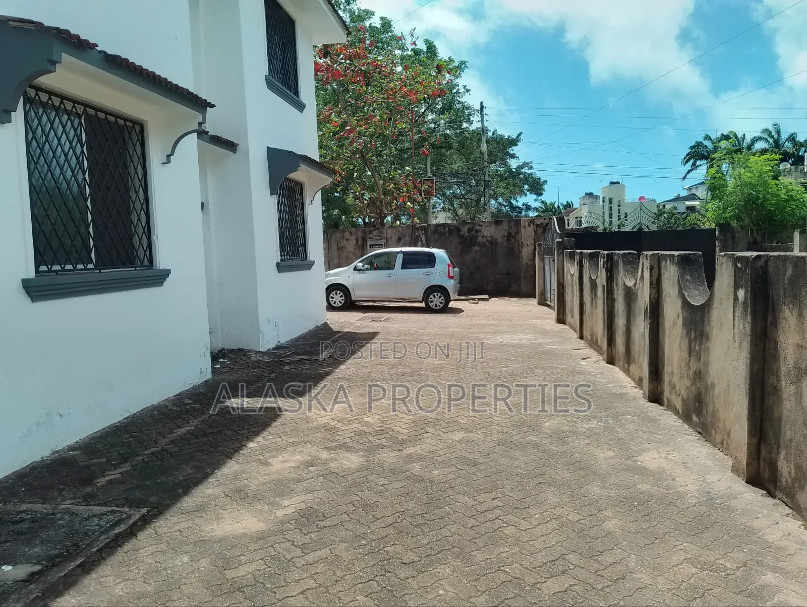4bdrm Apartment in Beach Road Village, Nyali Mkomani for rent
