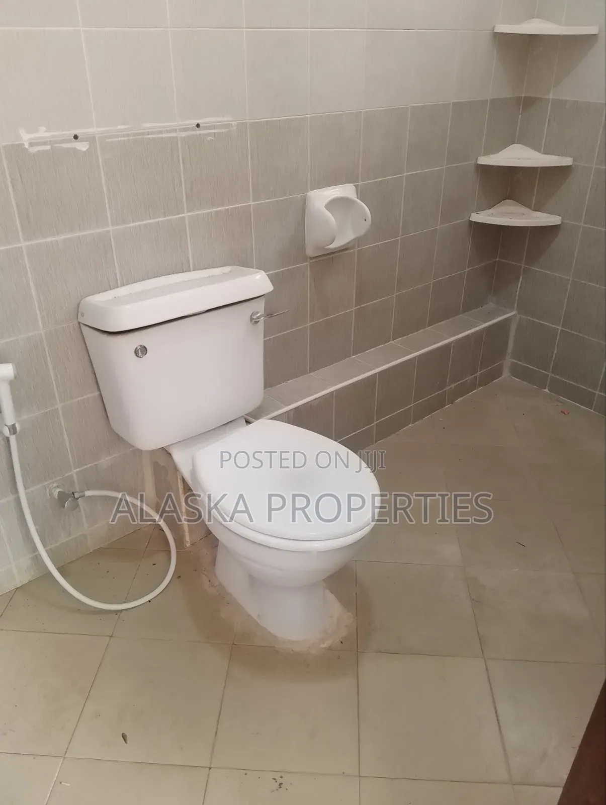 4bdrm Apartment in Beach Road Village, Nyali Mkomani for rent