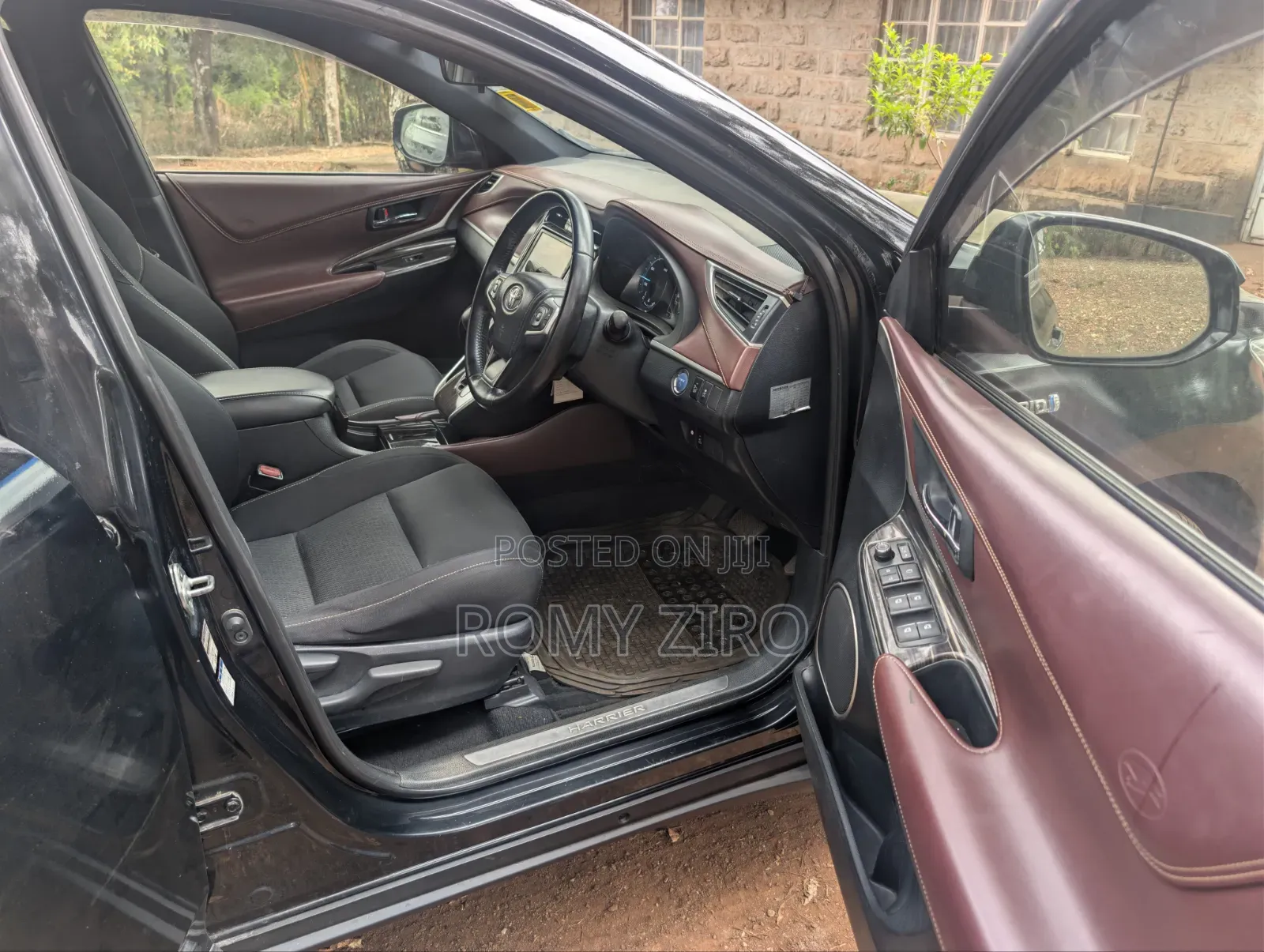 Toyota Harrier 2.5 Hybrid 4WD 2014 Black