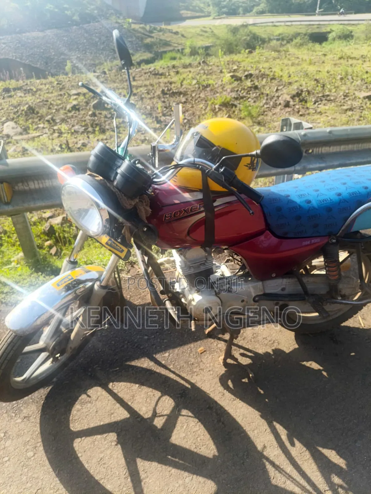 Bajaj Boxer 2025 Red