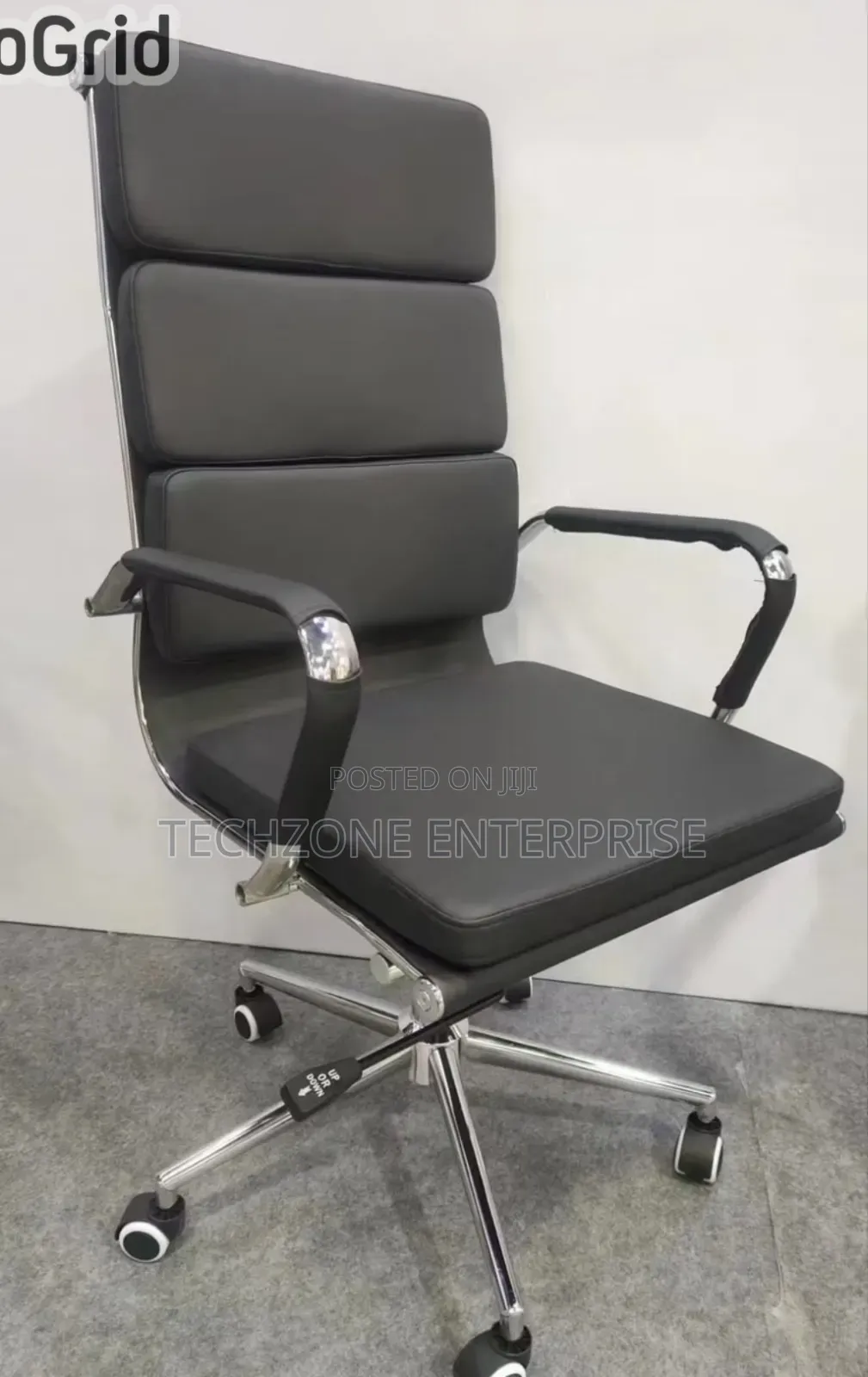 Executive Comfortable Leather Office Chair  ,,