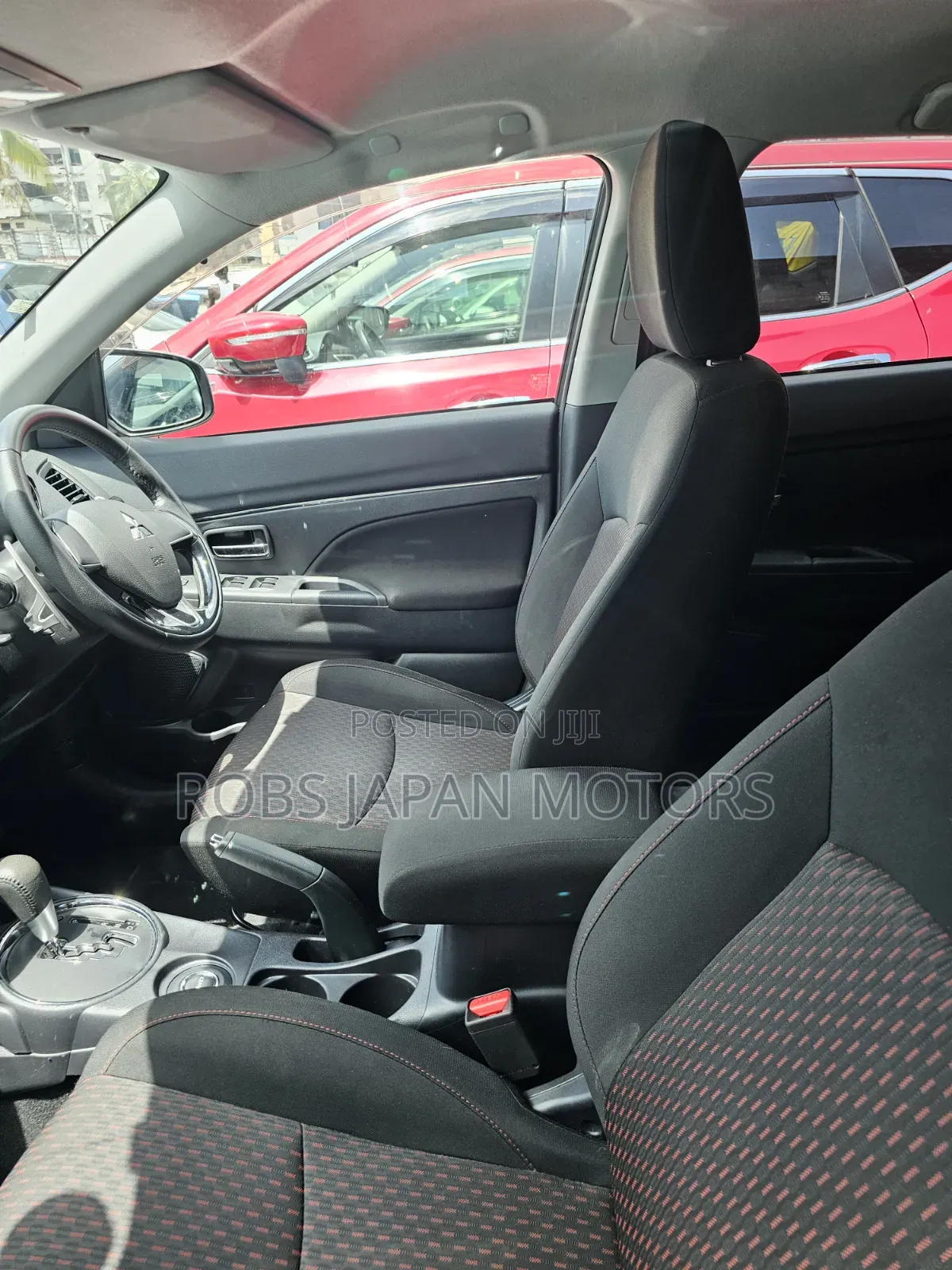 Mitsubishi RVR 2019 Silver