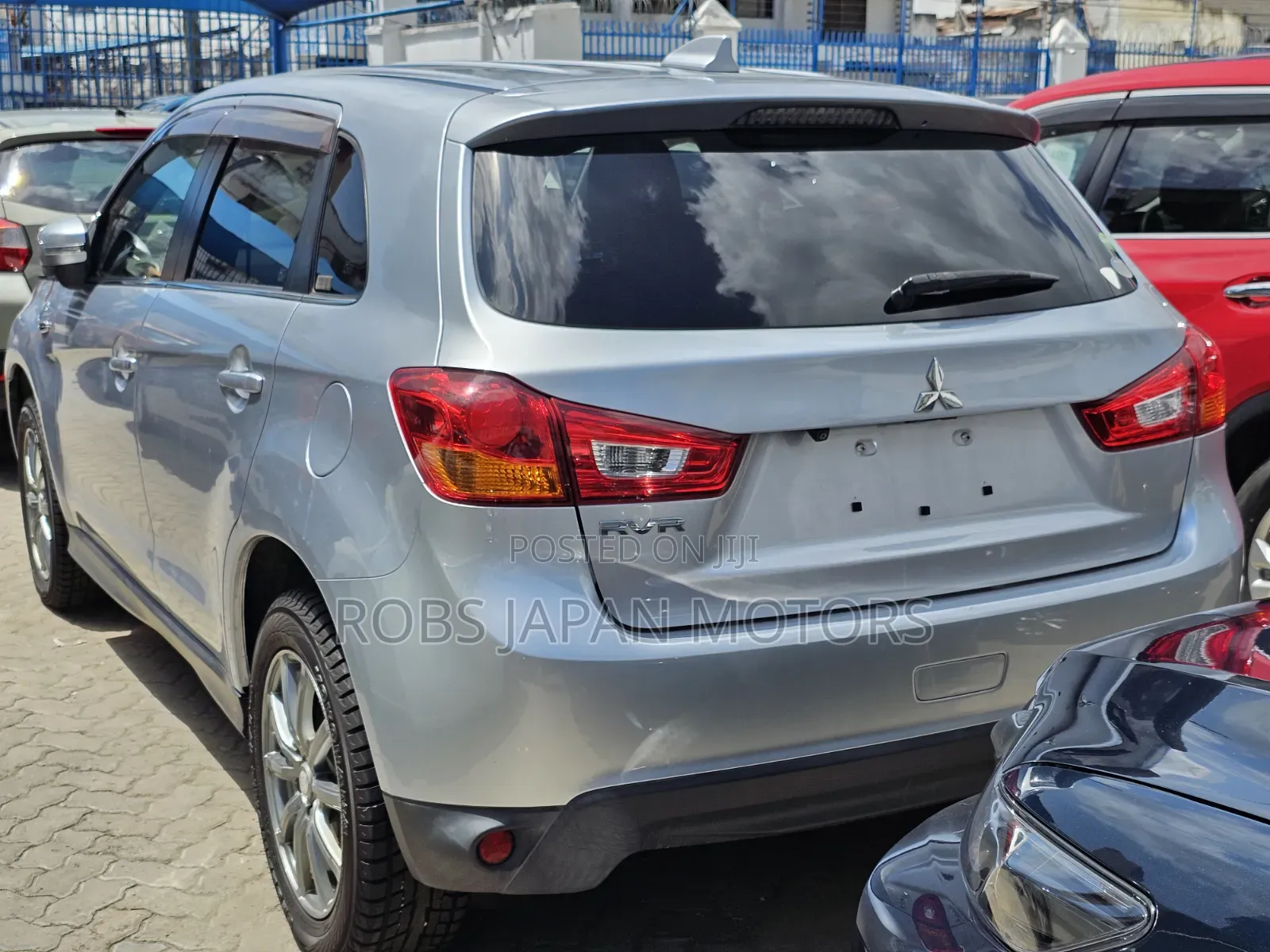 Mitsubishi RVR 2019 Silver