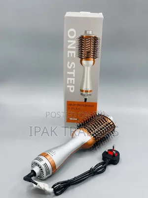 One Step Hairstyler
Hair Dryer / Styler