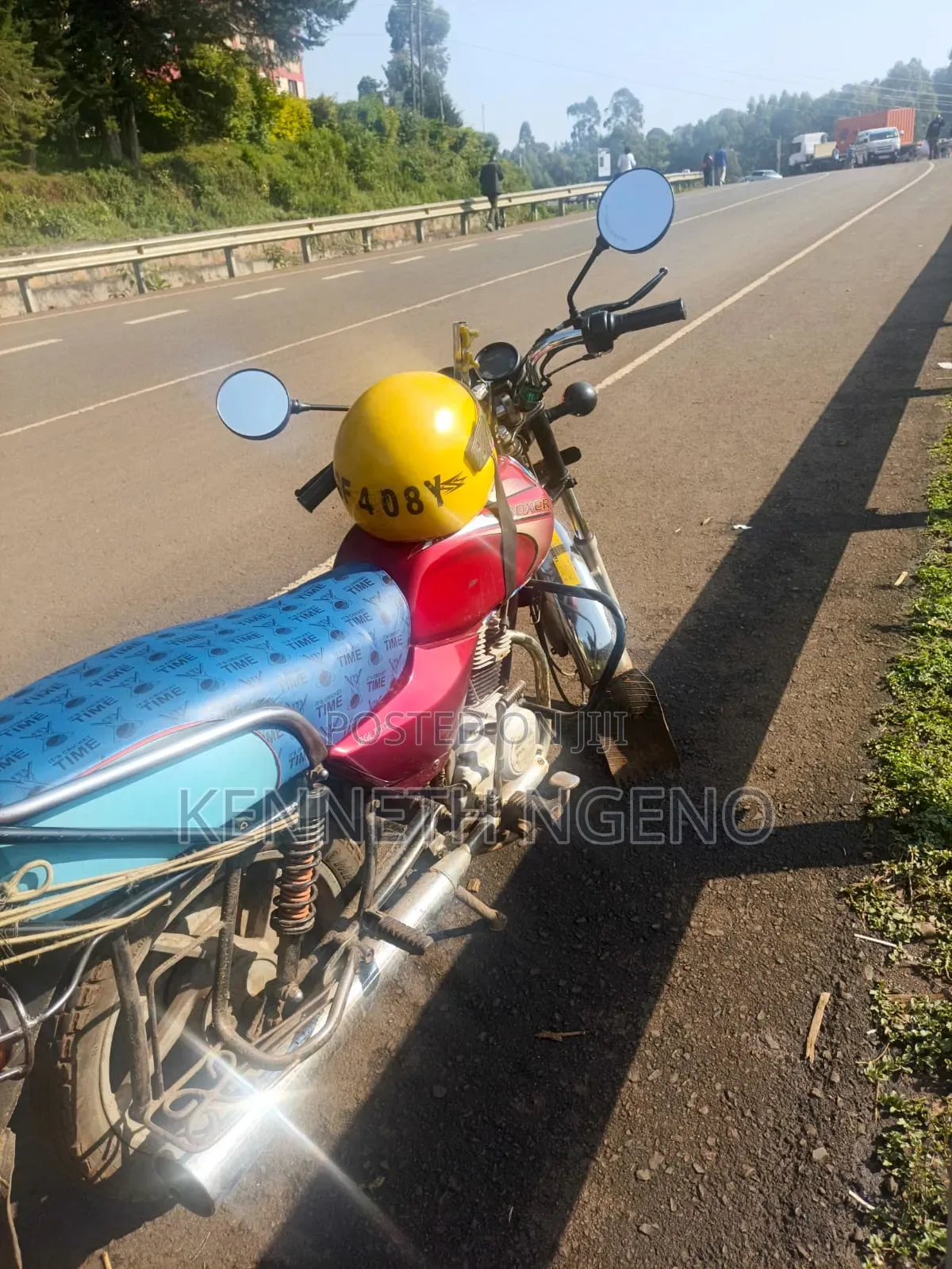 Bajaj Boxer 2025 Red