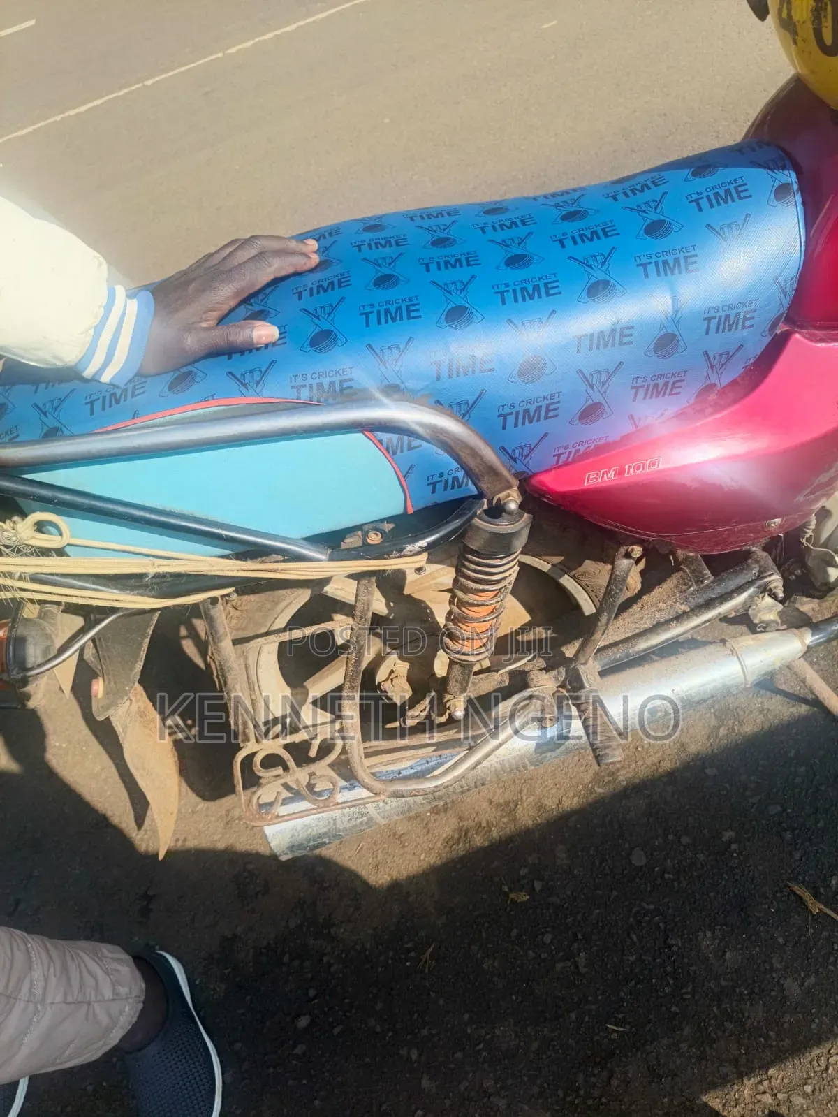 Bajaj Boxer 2025 Red