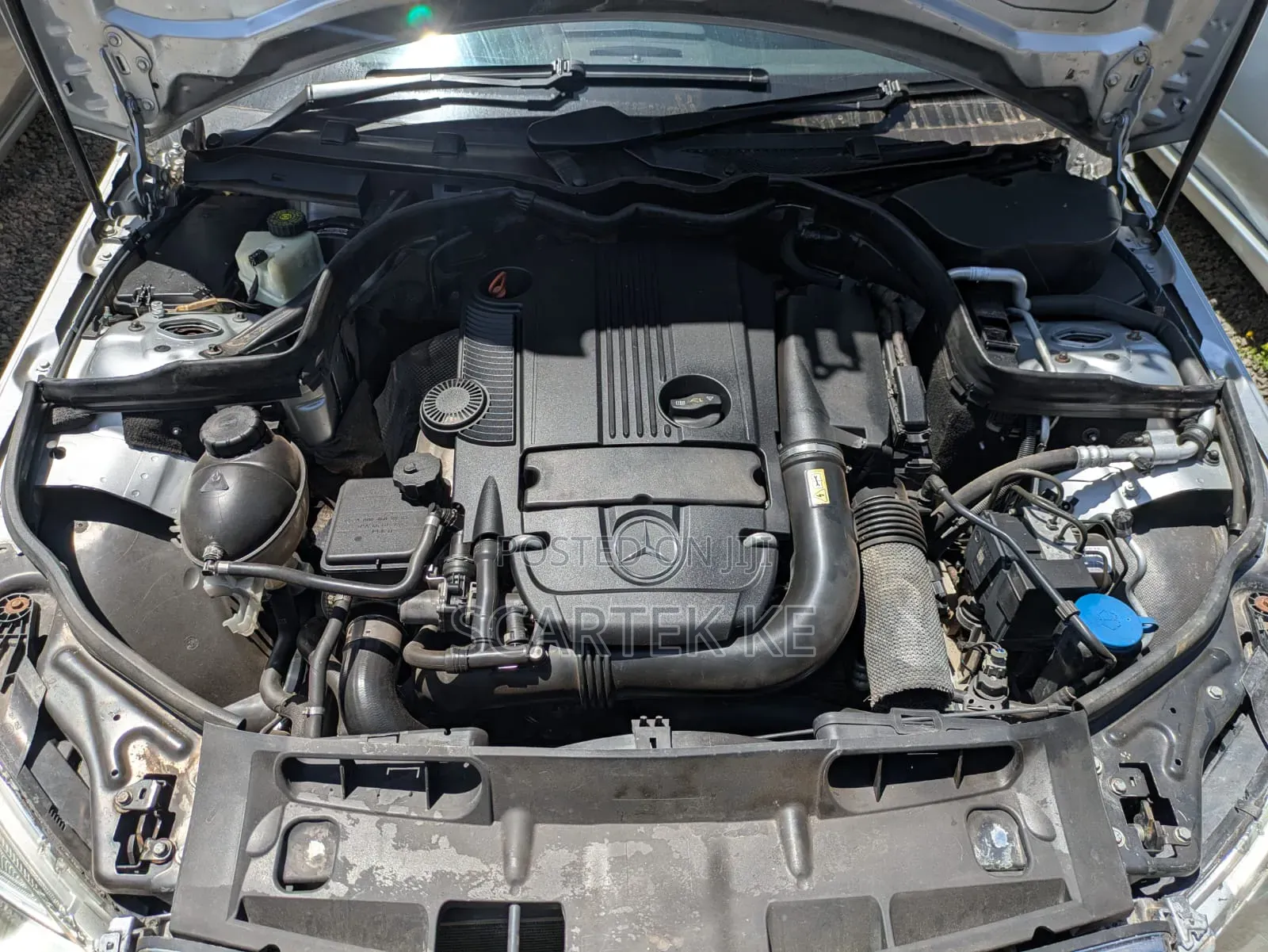 Mercedes-Benz C200 2012 Silver