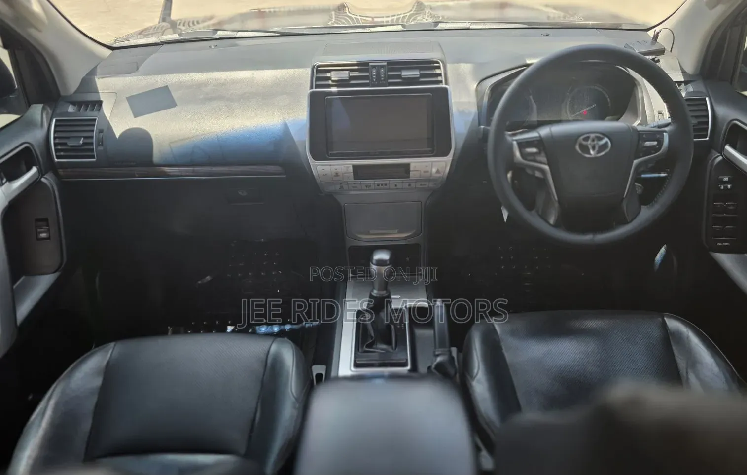 Toyota Land Cruiser Prado 2019 Gray