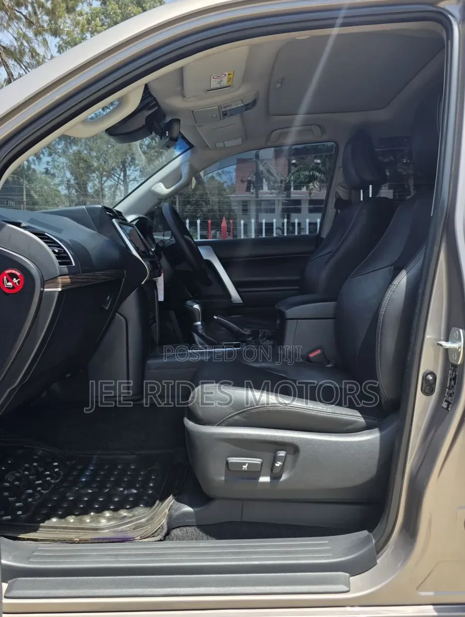 Toyota Land Cruiser Prado 2019 Gray