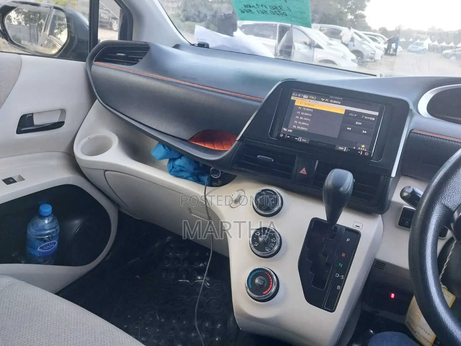 Toyota Sienta 2017 Black