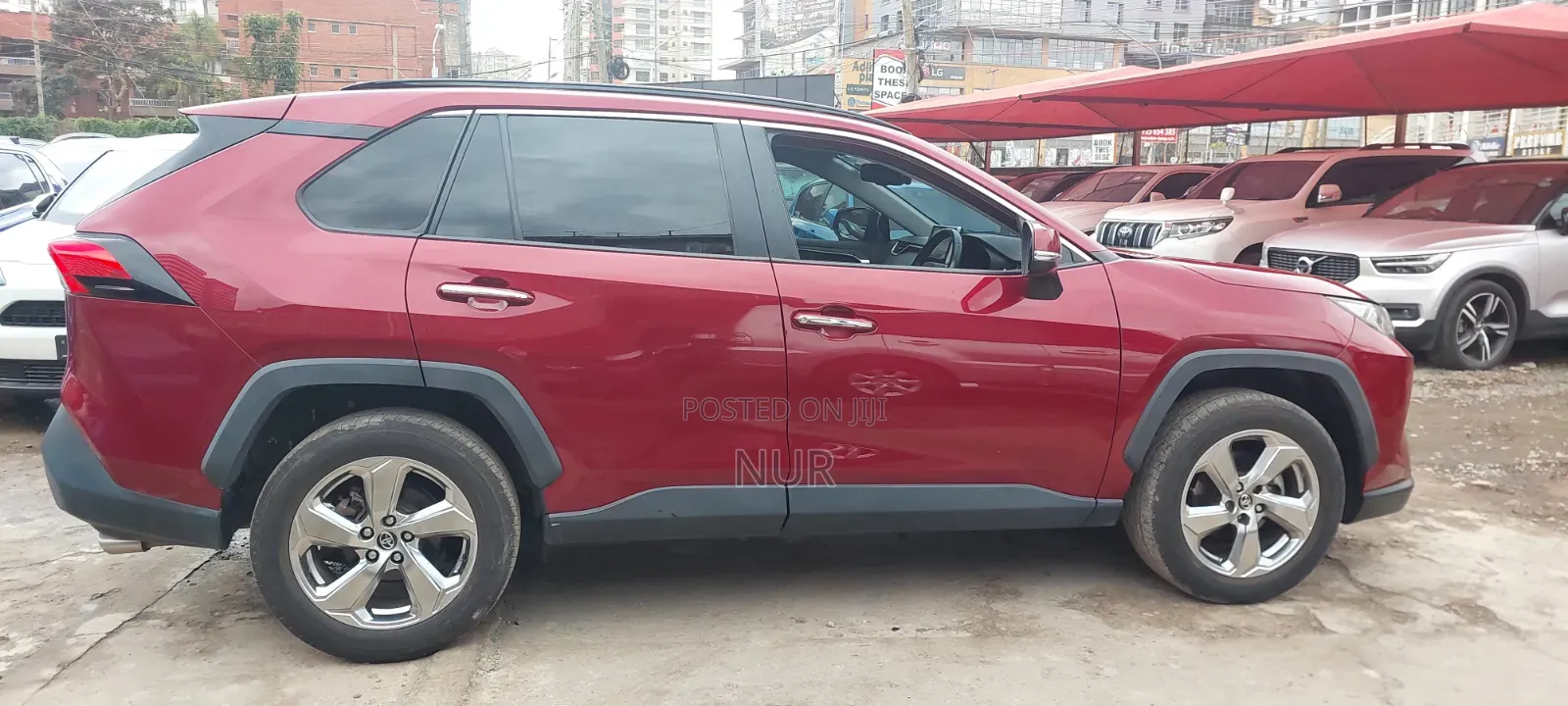 Toyota RAV4 2019 Red