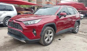 Toyota RAV4 2019 Red