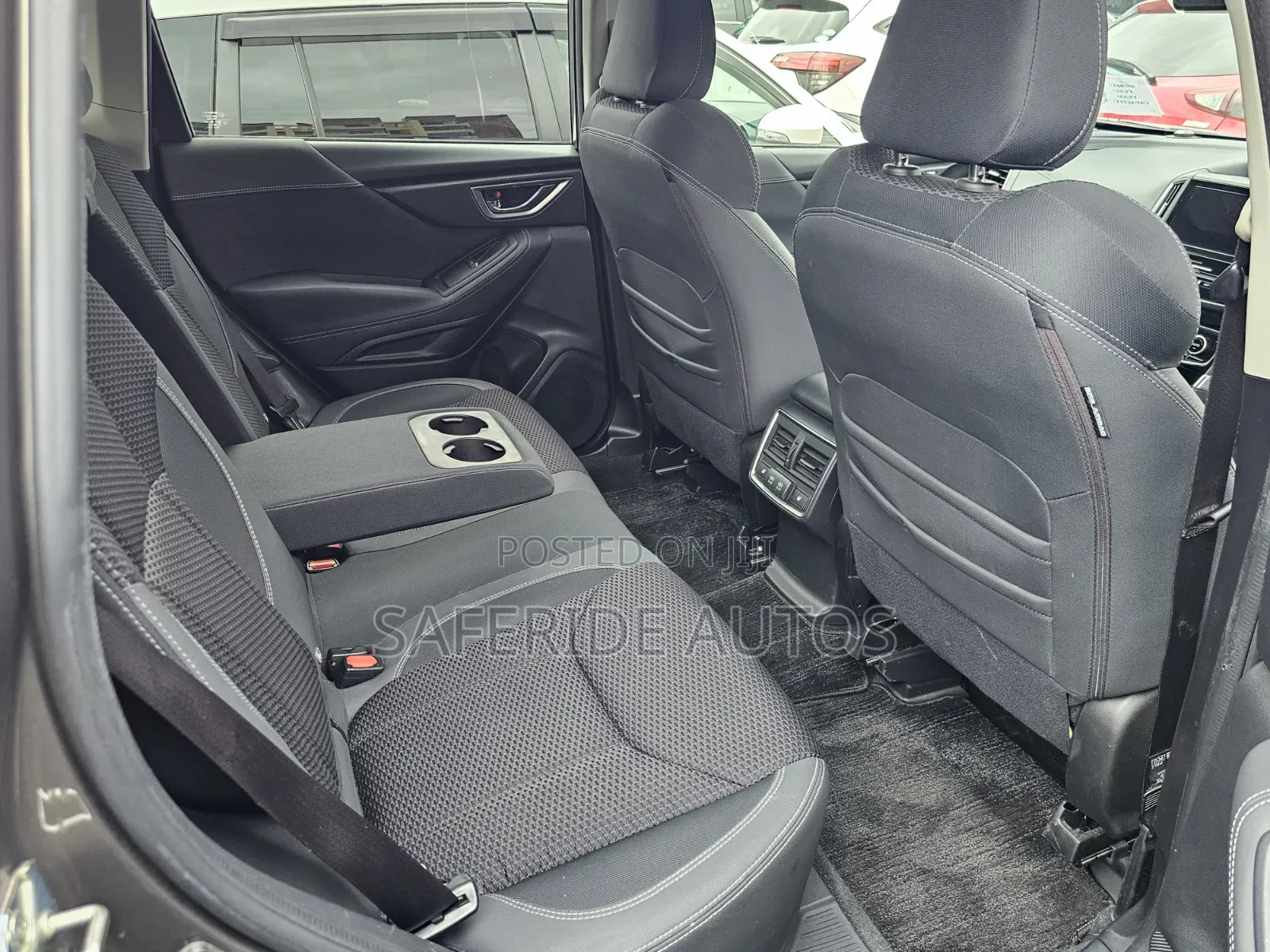 Subaru Forester Premium AWD 2019 Gold