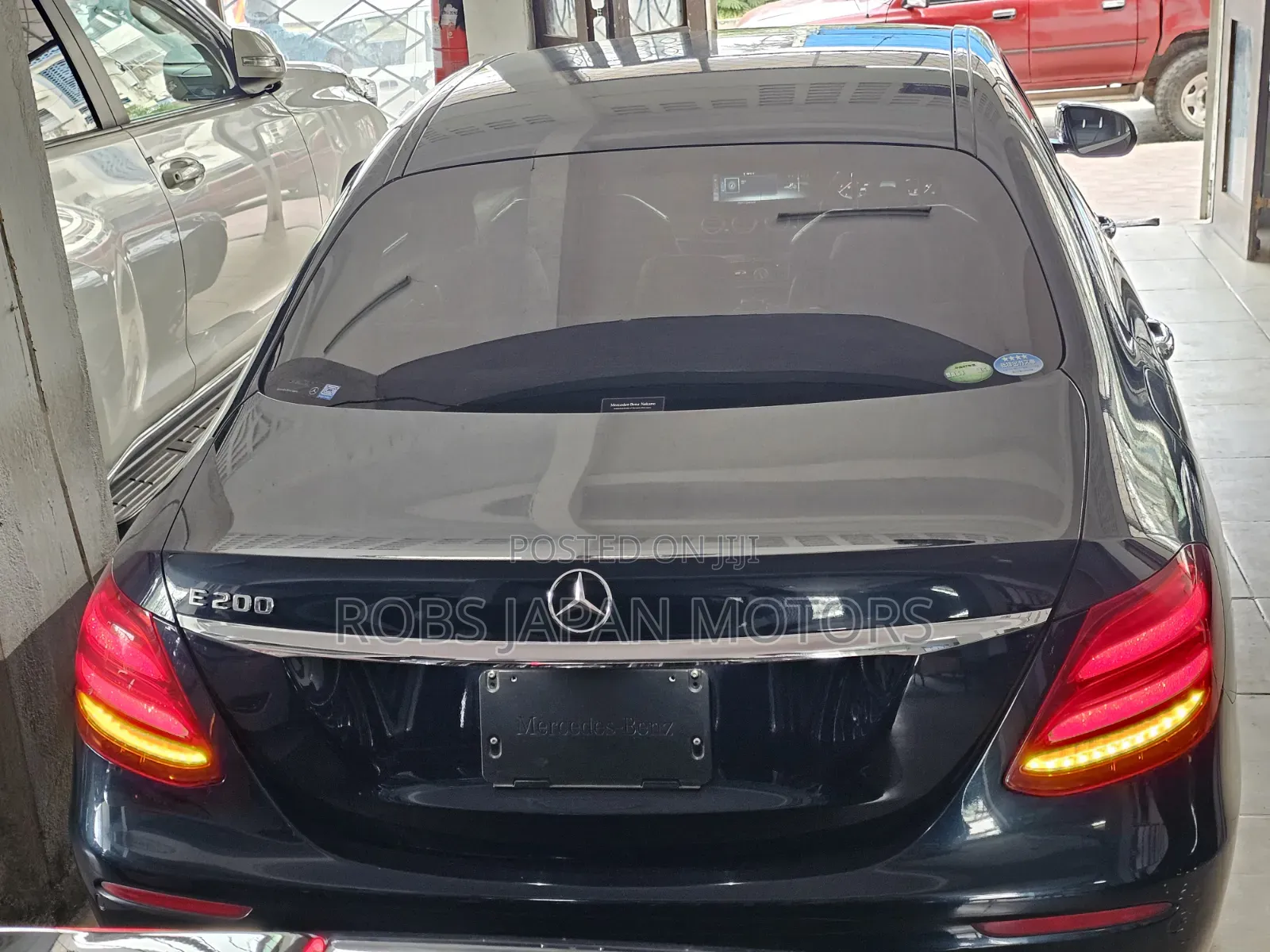 Mercedes-Benz E200 2019 Blue