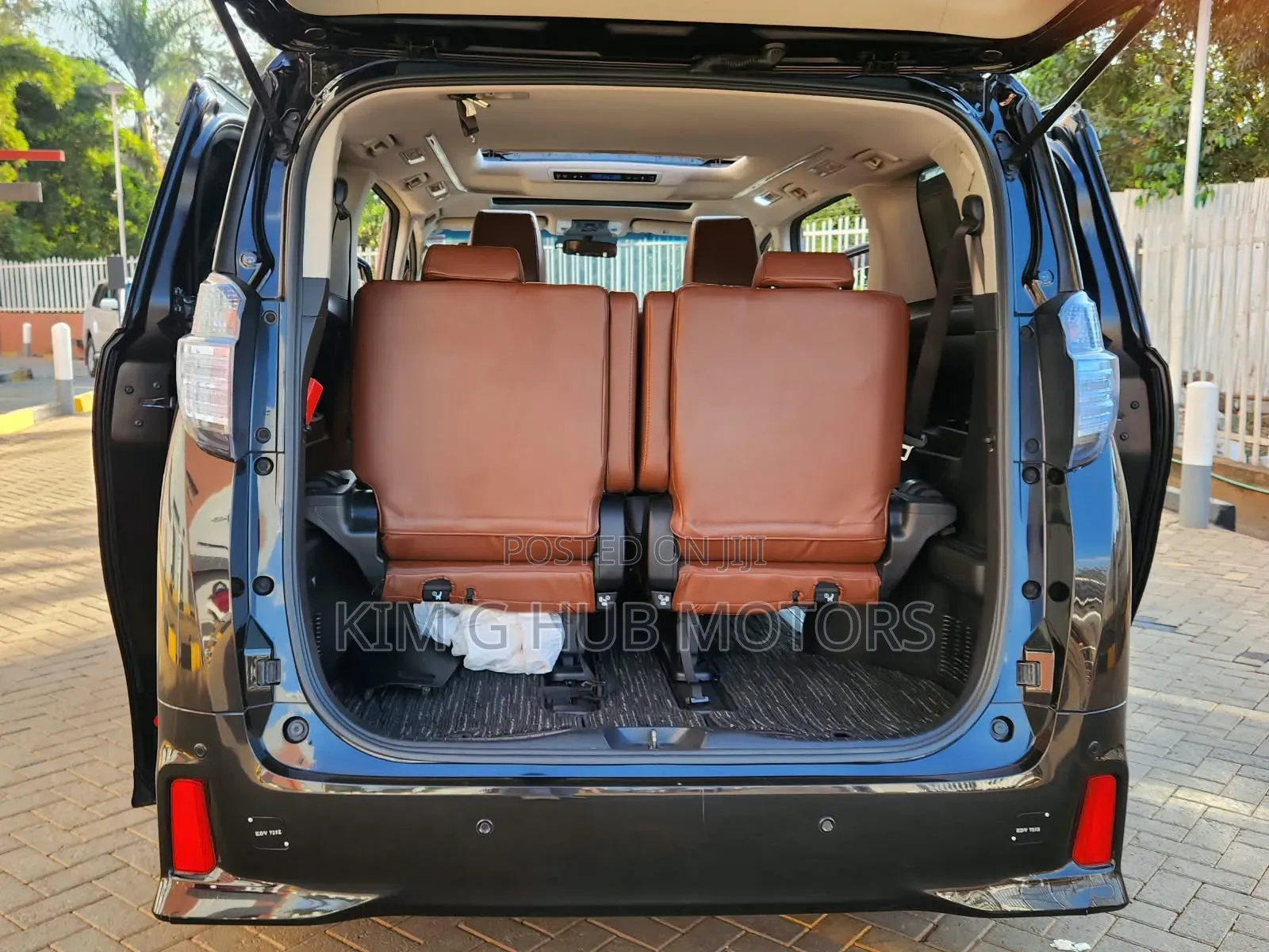 Toyota Vellfire 2018 Black