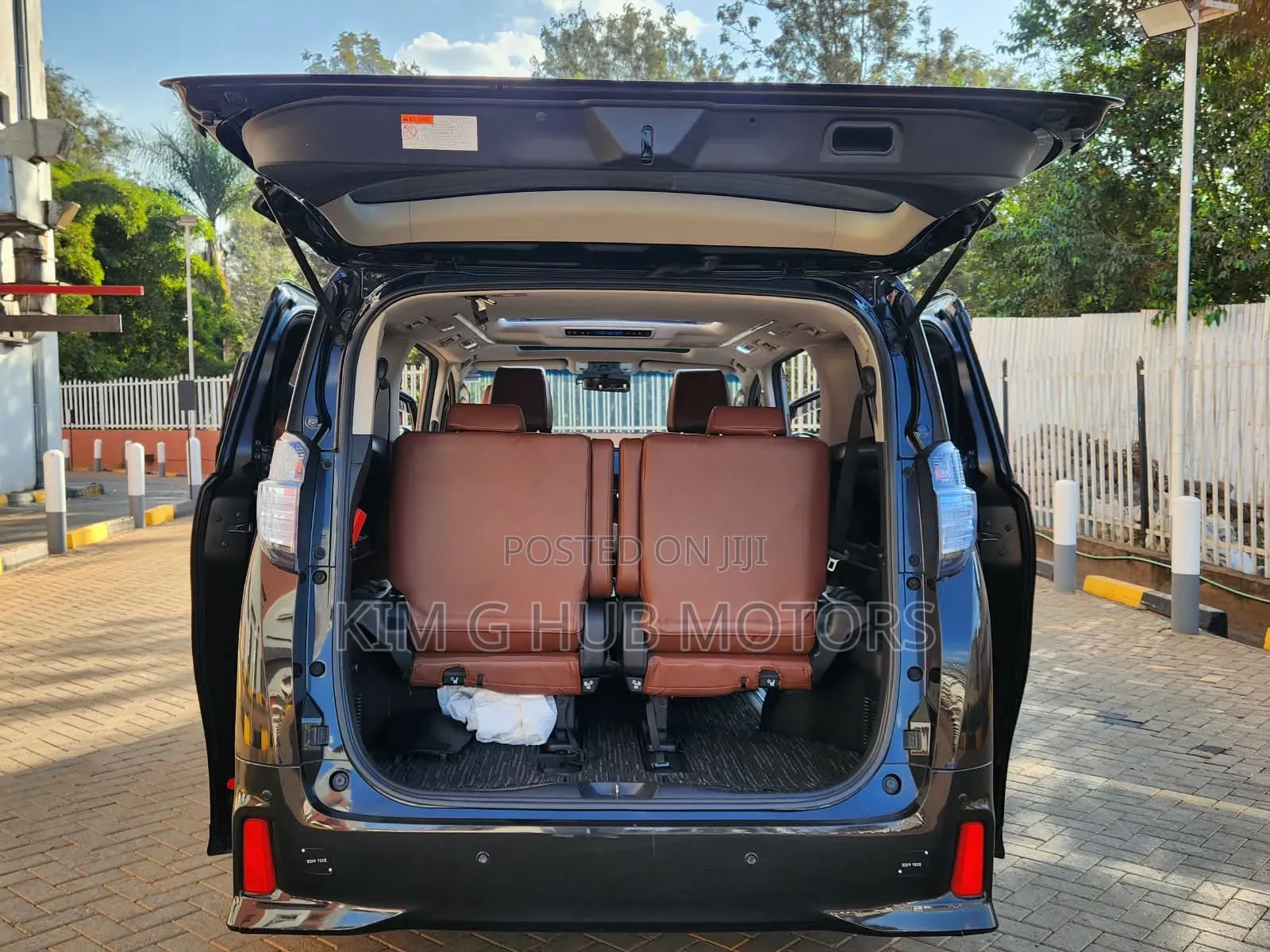 Toyota Vellfire 2018 Black