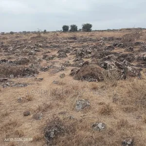 Qurry 50 Acres > Balast , Stones, Posolana  Katani , Stone Athi,katani