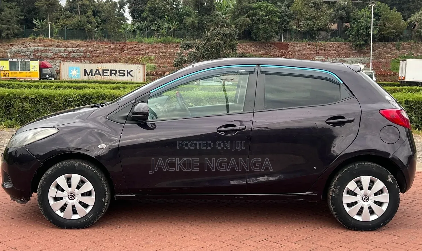 Mazda Demio 2012 Maroon