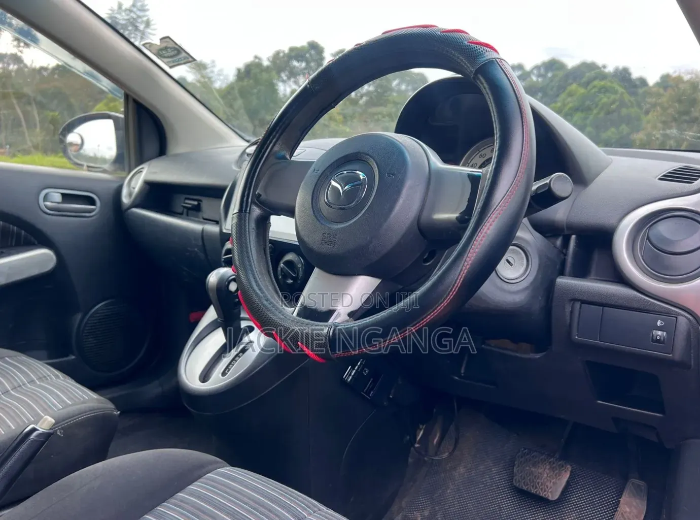 Mazda Demio 2012 Maroon