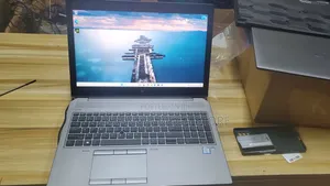 Laptop HP ZBook 15 G6 32GB Intel Core i7 SSD 1T