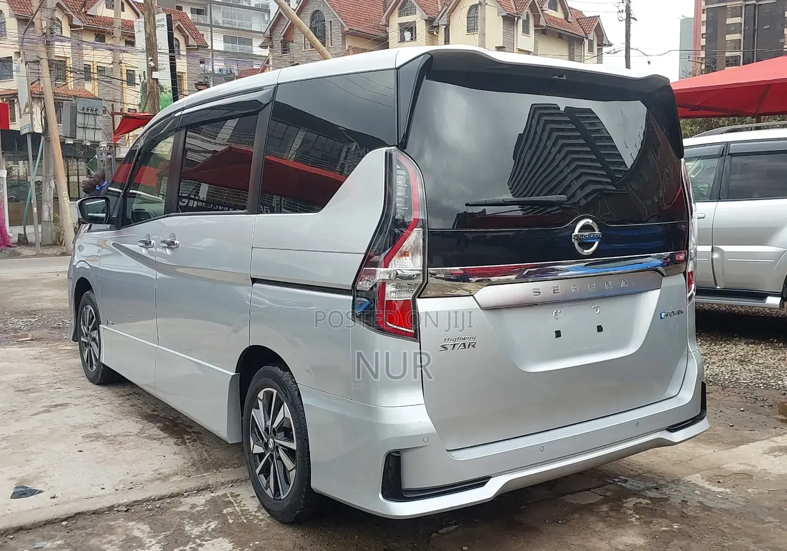 Nissan Serena 2019 Silver