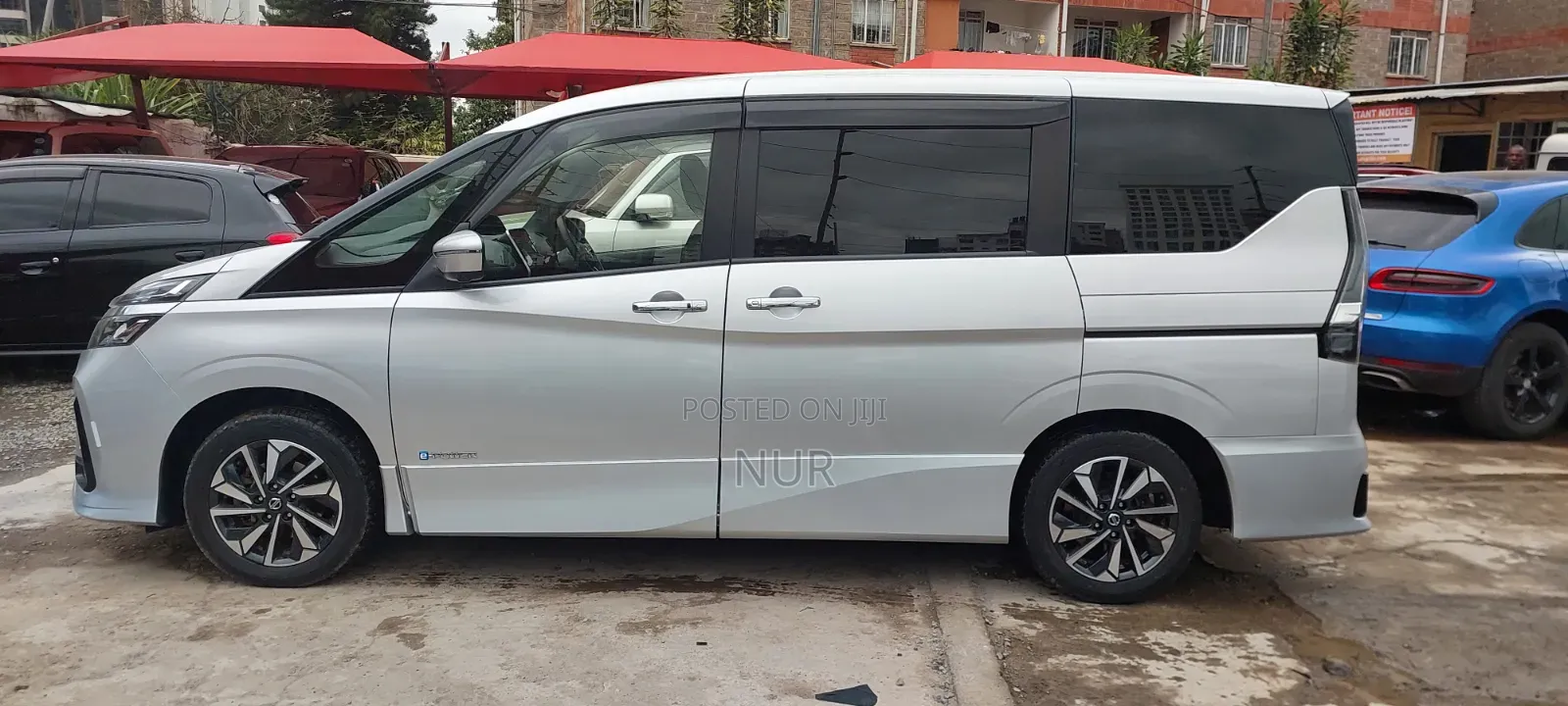 Nissan Serena 2019 Silver
