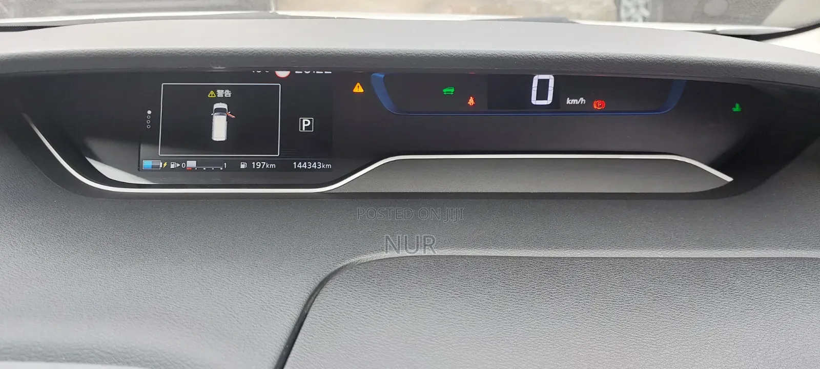 Nissan Serena 2019 Silver