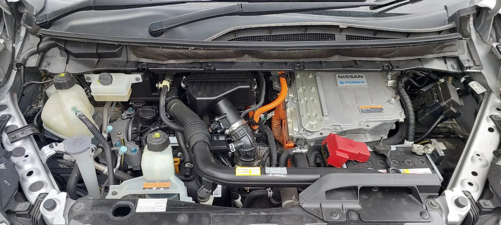 Nissan Serena 2019 Silver