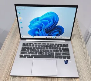 Laptop HP ZBook Firefly G9 16GB Intel Core i7 SSD 512GB