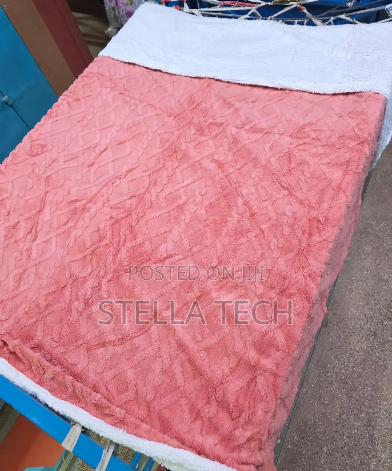 Heavy Sherpa Fleece/Throw Blanket Available*
~Size: 6*6