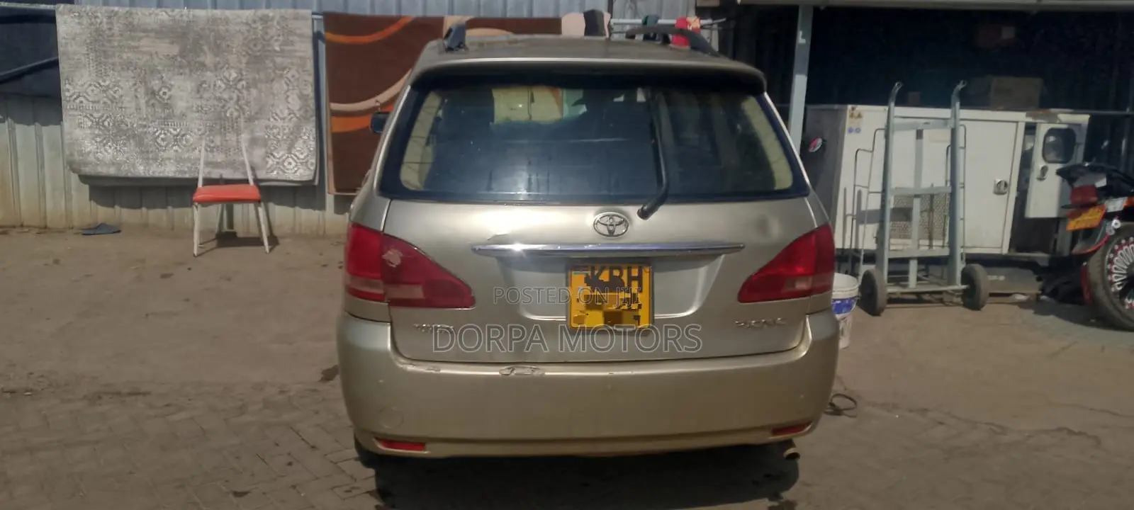 Toyota Picnic 2.0 FWD 2003 Beige