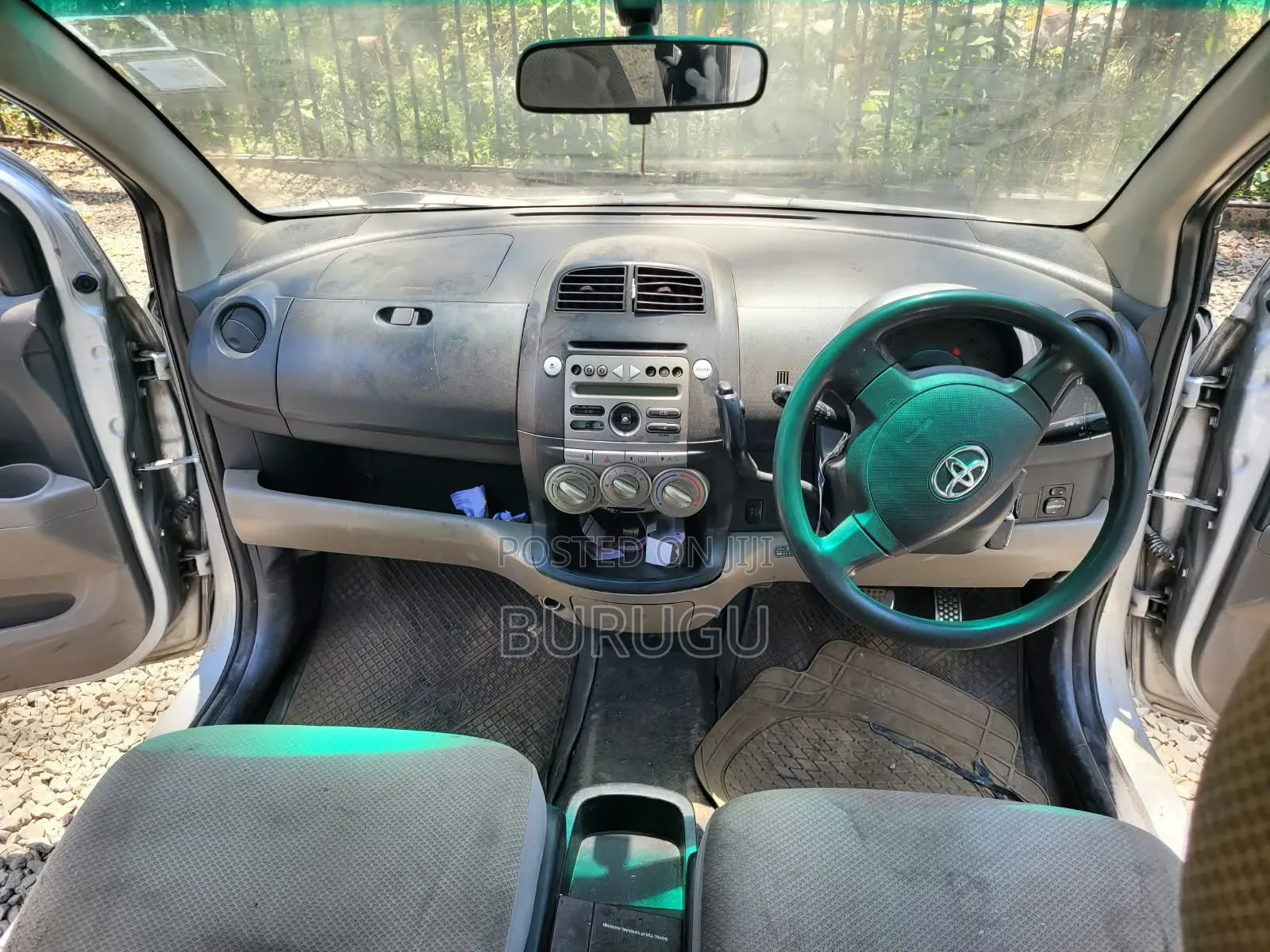 Toyota Passo 2007 Silver