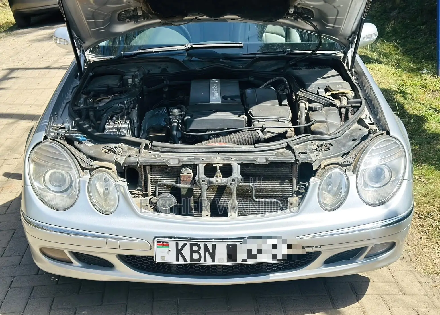 Mercedes-Benz E200 2003 Gray