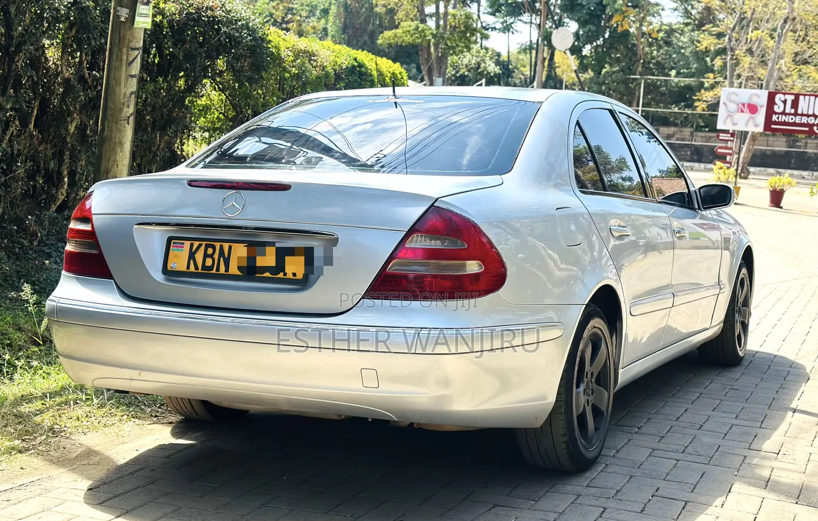 Mercedes-Benz E200 2003 Gray