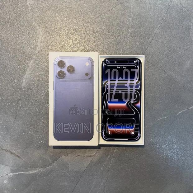 Apple iPhone 17 Pro Max 256 GB Blue - thumbnail 3