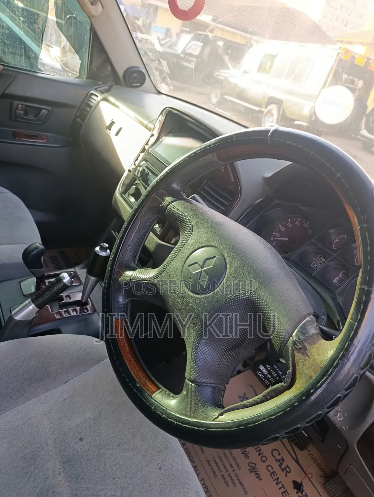 Mitsubishi Pajero 2005 Silver