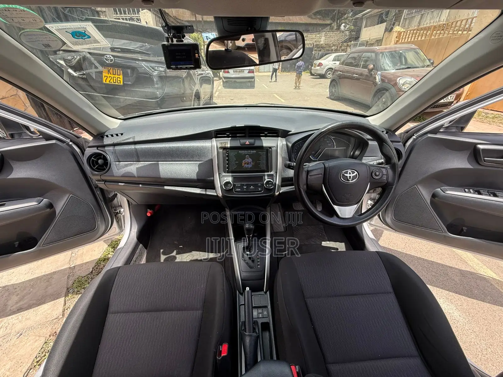 Toyota Corolla Fielder 1.5 Hybrid FWD 2018 Silver