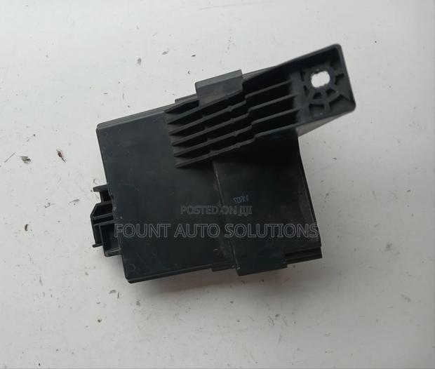 A/C Computer Toyota Harrier 2014 - thumbnail 2