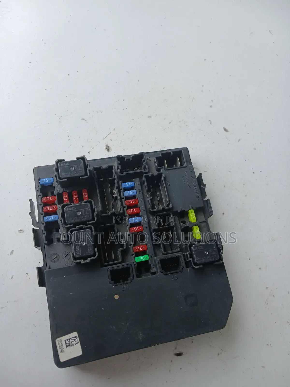 Guse Box Nissan NV200