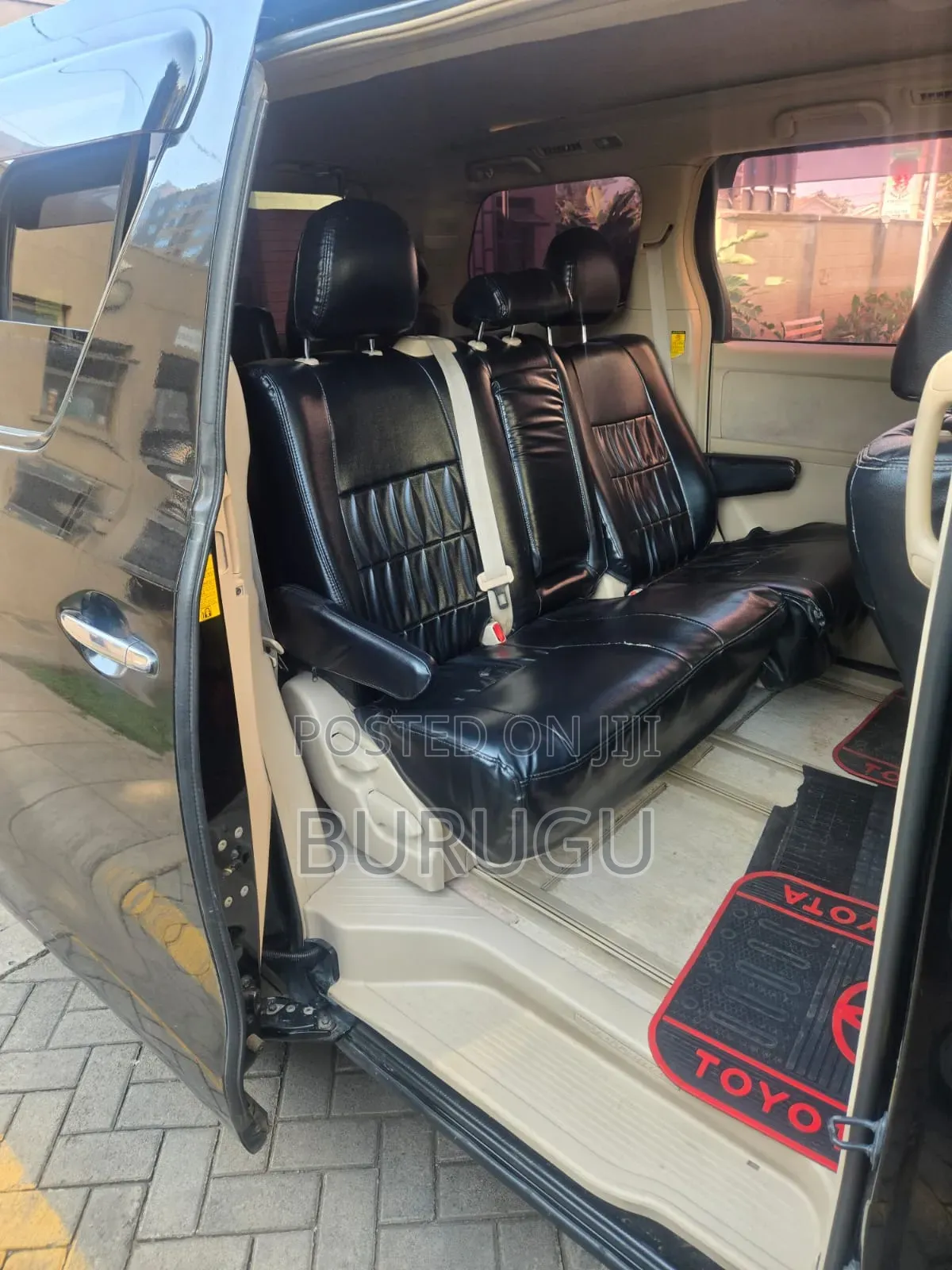 Toyota Vellfire 2013 Black