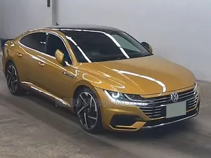 Volkswagen Arteon 2.0T SEL Premium R-Line w/20 AWD 4MOTION 2019 Gold