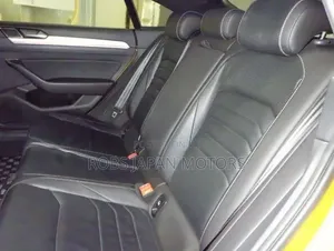Volkswagen Arteon 2.0T SEL Premium R-Line w/20 AWD 4MOTION 2019 Gold