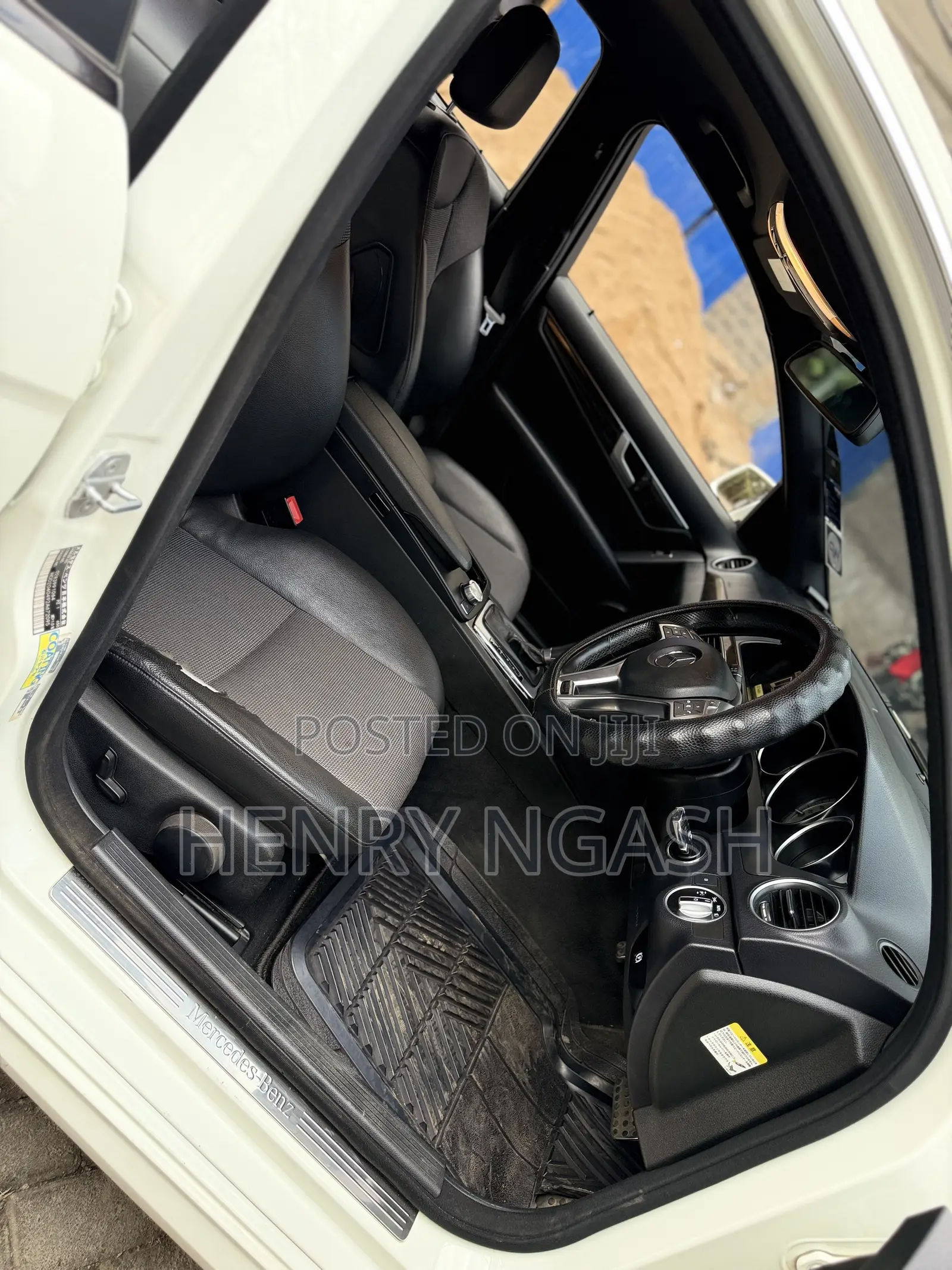 Mercedes-Benz C200 2012 White