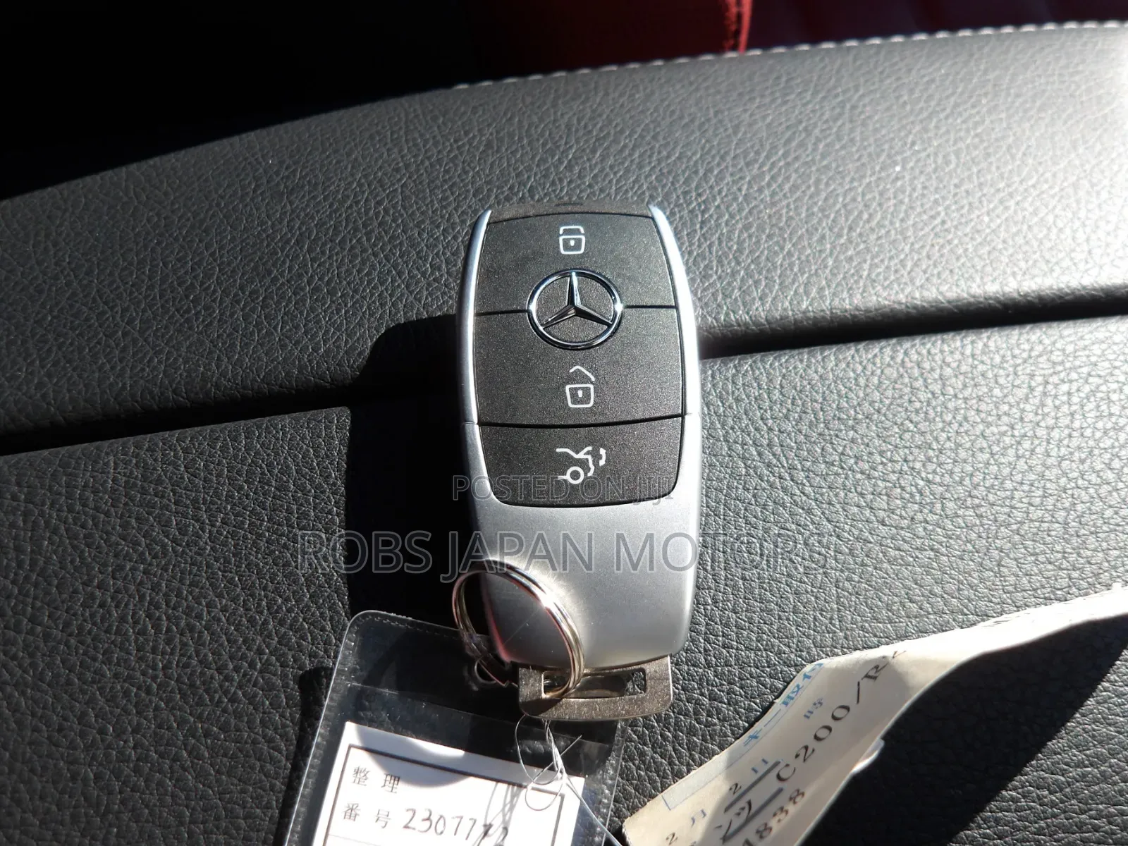 Mercedes-Benz C200 2020 Gray