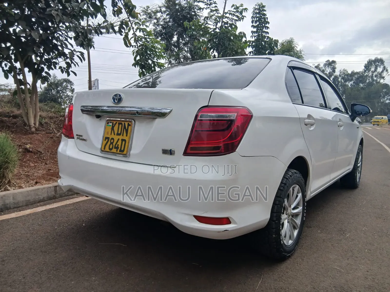 Toyota Axio 2018 White